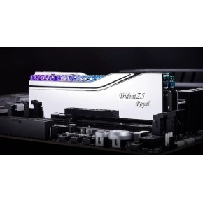 G.Skill Trident Z5 Royal DDR5 96GB RAM με 2x48GB Modules και Ταχύτητα 6400 για Desktop