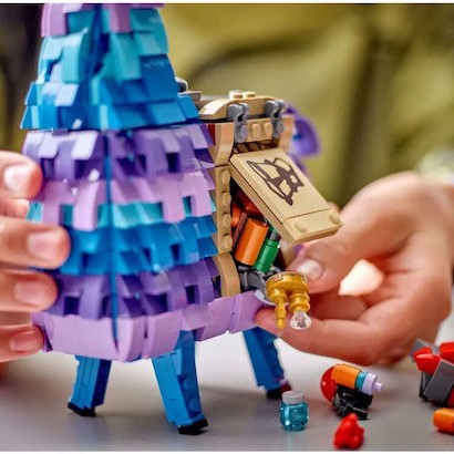 Lego Classic Fortnite Supply Llama για 12+ Ετών