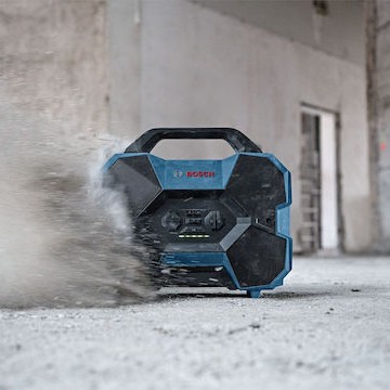 Bosch GPB 18V-6 C Ηχείο Bluetooth με Ραδιόφωνο Μπλε