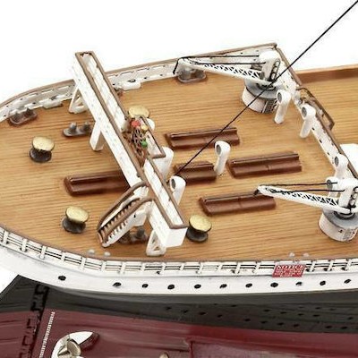 Revell 100 Years Titanic Φιγούρα Μοντελισμού Πλοίο 262 Κομματιών σε Κλίμακα 1:400 με Κόλλα και Χρώματα 67εκ.