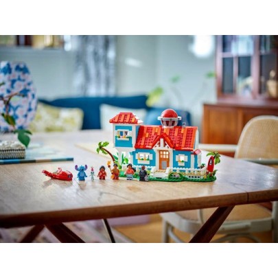 Lego Disney Lilo and Stitch Beach House για 9+ Ετών 834τμχ