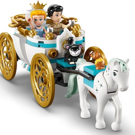 Lego Castle Cinderella's Castle & Horse Carriage για 6+ Ετών 596τμχ