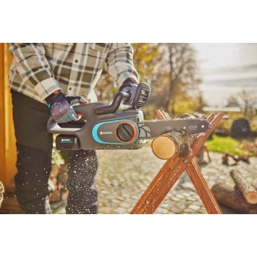 Gardena Αλυσοπρίονο Μπαταρίας Solo Brushless 18V 3.8kg