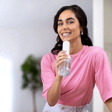 Philips Water Flosser με Θήκη Ταξιδίου HX3826/31 Λευκό