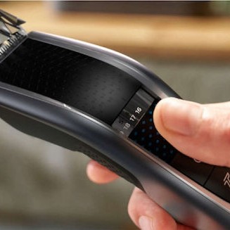 Philips Series 5000 Επαναφορτιζόμενη Κουρευτική Μηχανή Silver/Black HC5630/15