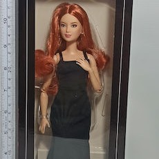 Mattel Barbie Basics Doll No4 Συλλεκτική Κούκλα Basic Model 04 για 6+ Ετών 30.48εκ.