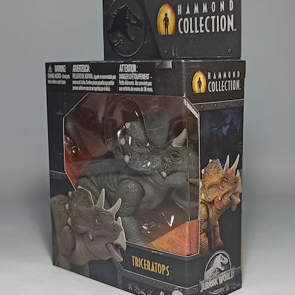 Φιγούρα Δράσης Hammond Collection Triceratops Jurassic World Δεινόσαυρος