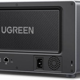 Ugreen DXP8800 Plus NAS Tower με 8 θέσεις για M.2 και 2 θύρες Ethernet