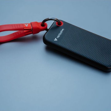 Verbatim Pocket USB 3.2 Εξωτερικός SSD 1TB Black / Red