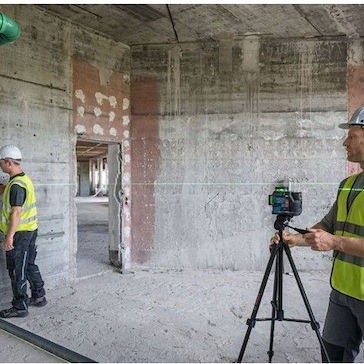 Bosch GLL 12V-100-33 CG Γραμμικό Αλφάδι Laser Πράσινης Δέσμης με Εύρος Εργασίας 100m