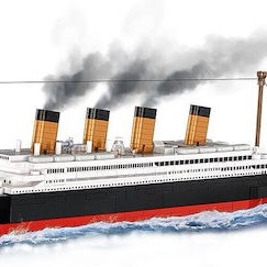 Cobi Τουβλάκια R.m.s Titanic 593τμχ