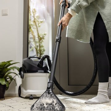 Karcher SE 5 Σκούπα Υγρών / Στερεών 1000W με Πλαστικό Κάδο 4lt