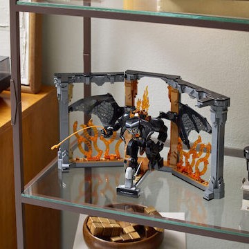 Lego Icons Balrog Book Nook για 18+ Ετών