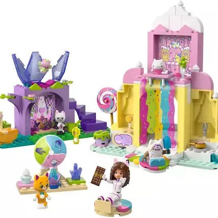 Lego Gabby's Dollhouse Sweet Treat Mountain & Kitty Garden για 4+ Ετών 263τμχ