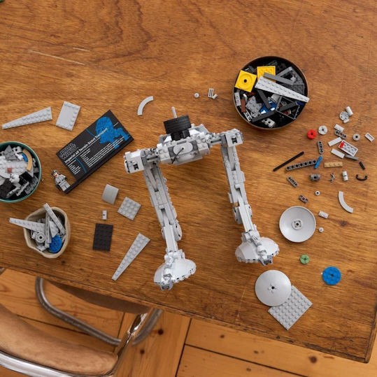 Lego Star Wars TM AT-ST Walker για 18+ Ετών 1513τμχ