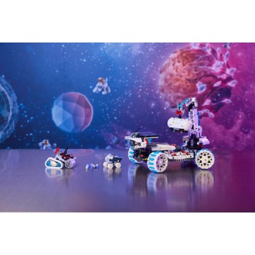 Lego Technic Lunar Outpost Moon Rover Space Vehicle για 10+ Ετών 1082τμχ