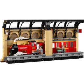 Lego Harry Potter Book Nook: Hogwarts Express για 10+ Ετών 832τμχ