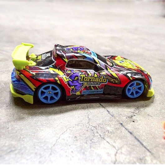 Dickie Τηλεκατευθυνόμενο Αυτοκίνητο Drift 4WD