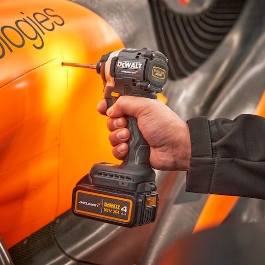 Dewalt Παλμικό Κατσαβίδι Μπαταρίας Brushless 18V 2x4Ah