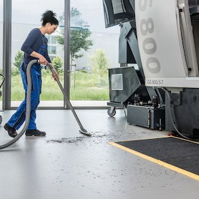 Karcher NT 65/2 Ap Σκούπα Υγρών / Στερεών 2760W με Πλαστικό Κάδο 65lt