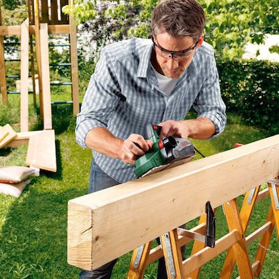 Bosch PHO 2000 Πλάνη 680W με Σύστημα Αναρρόφησης