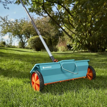 Gardena 00420-20 Τροχήλατη Σπαρτική Μηχανή με Χωρητικότητα 3lt