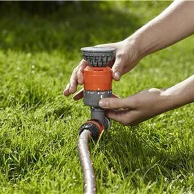 Gardena Vario Comfort Καρφωτό Μπεκ με Μέγιστη Γωνία Ρίψης 45° 01949-20