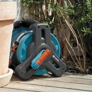 Gardena 10 Classic Ανέμη Ποτίσματος Τοίχου με Λάστιχο 10m