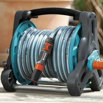 Gardena 10 Classic Ανέμη Ποτίσματος Τοίχου με Λάστιχο 10m