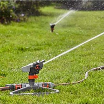 Gardena Καρφωτό Παλμικό Μπεκ με Μέγιστη Γωνία Ρίψης 360° 08136-20