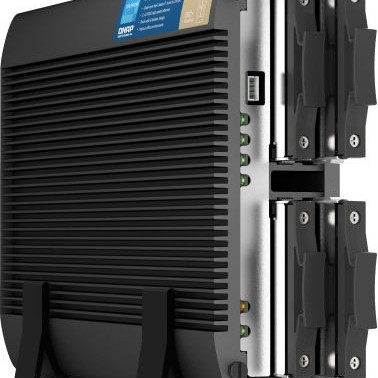QNap TS-410E NAS Tower με 4 θέσεις για SSD και 2 θύρες Ethernet