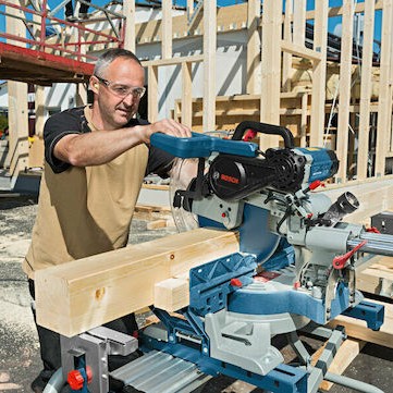 Bosch GCM 12 SDE Professional Φαλτσοπρίονο Ρεύματος Συρόμενο με Ισχύ 1800W, Δίσκο Κοπής Διαμέτρου 305mm & Ταχύτητα Κοπής 4000rpm