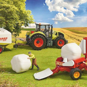 Bruder Bale Wrapper With Round Bales