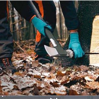 Gardena Universal 900B Τσεκούρι Τεμαχισμού Μήκους 34cm και Βάρους 900gr