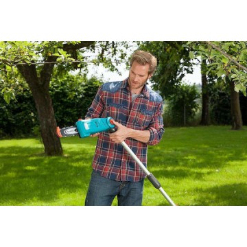 Gardena TCS 720/20 Τηλεσκοπικό Κονταροπρίονο Ρεύματος 720W με Λάμα 20cm Συνολικού Μήκους 440cm και Βάρους 3.9kg