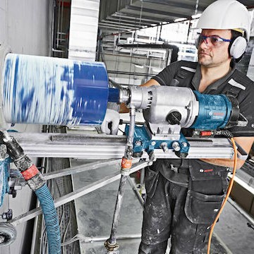 Bosch GDB 350 WE Καροτιέρα Χειρός Υγρής Κοπής 3200W