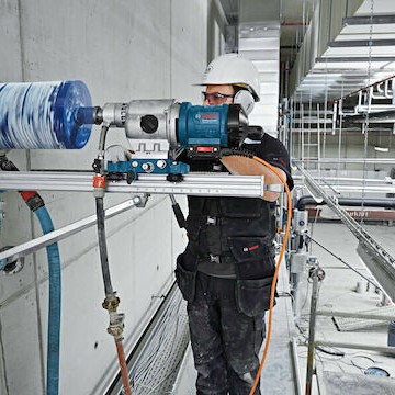 Bosch GDB 350 WE Καροτιέρα Χειρός Υγρής Κοπής 3200W