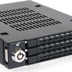 Icy Dock ToughArmor Triple Bay 2.5 Inch SAS/SATA HDD/SSD Mobile Rack For External 3.5 Inch Drive Bay Μαύρο (MB993SK-B)
