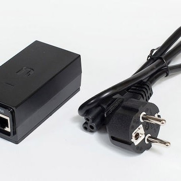 Ubiquiti POE-24-24W(EU) PoE+ Injector