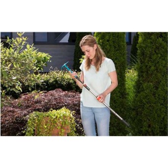 Gardena Σκαλιστήρι με Τρίχαλο Χειρός με Κοντάρι 36.6cm