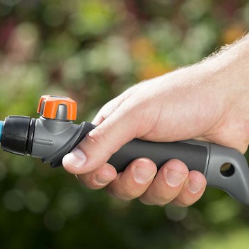 Gardena Αναμοχλευτής Χειρός με Κοντάρι 33cm και Πλαστική Λαβή