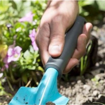 Gardena Φτυαράκι Χειρός με Πλαστική Λαβή 33.5cm