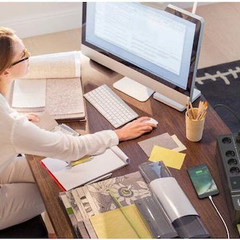 APC Back-UPS 500VA 300W με 8 Schuko Πρίζες