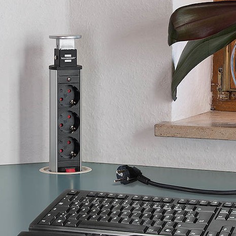 Brennenstuhl Tower 3 Πολύπριζο 3 Θέσεων με 2 USB-A, Διακόπτη και Καλώδιο 2m