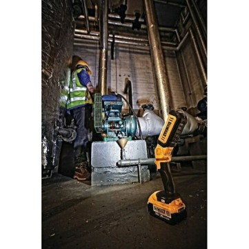 Dewalt Φακός Συνεργείου Μπαταρίας LED IP54 με Φωτεινότητα έως 500lm