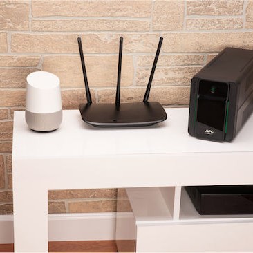 APC Easy UPS BVX Line-Interactive 700VA 360W με 2 Schuko Πρίζες