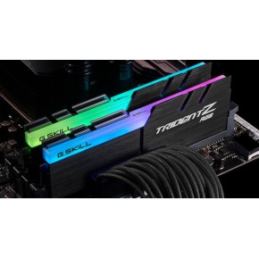 G.Skill Trident Z RGB DDR4 16GB RAM με 2x8GB Modules και Ταχύτητα 3000 για Desktop
