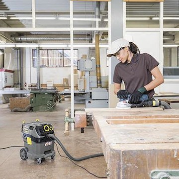 Karcher NT 30/1 Tact Te L Σκούπα Υγρών / Στερεών 1380W με Πλαστικό Κάδο 30lt