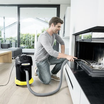 Karcher AD 4 Premium Σκούπα Απορρόφησης Ζεστής Στάχτης 600W με Κάδο 17lt