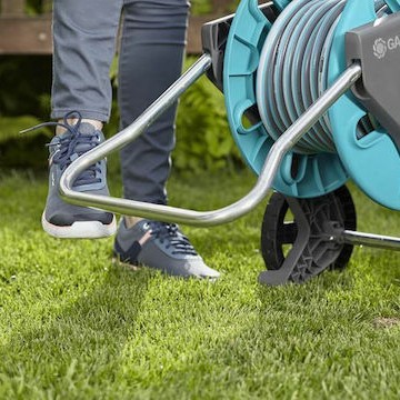Gardena Τροχήλατη Ανέμη Ποτίσματος με Λάστιχο 20m Classic Aquaroll